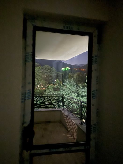 Дава се под наем Четиристаен апартамент в Асеновград - 160 кв.м за 1500 € - Снимка #7