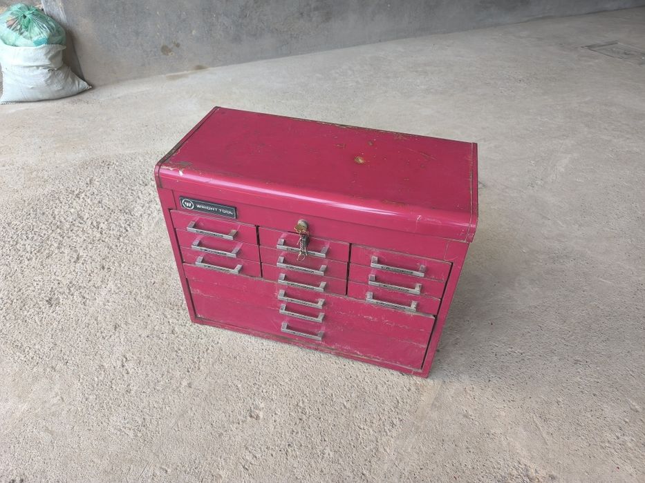 Instrument yashik. Narxi 100$