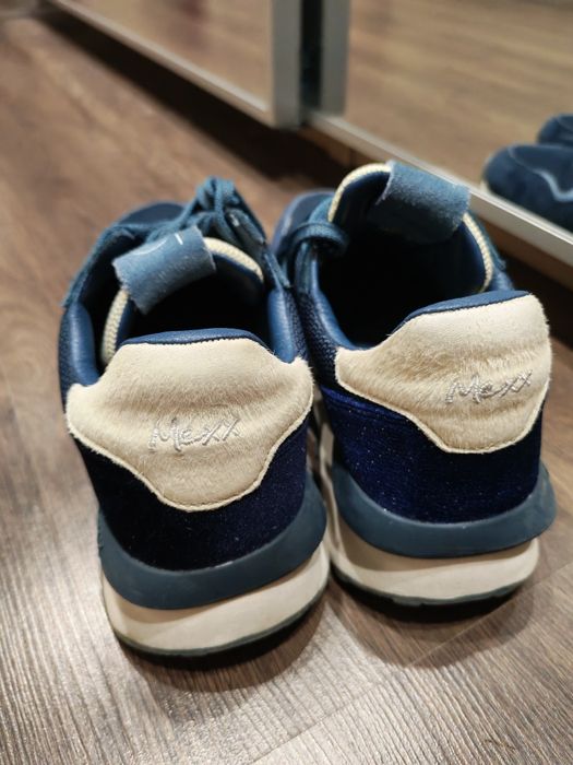 Сникърси   Mexx 38 р