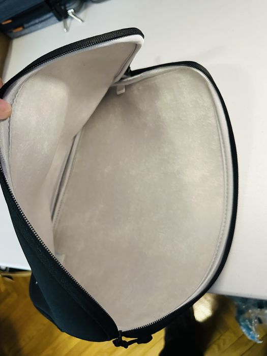 Vand huse tableta / lapop 9,7-14 inch noi cu burete