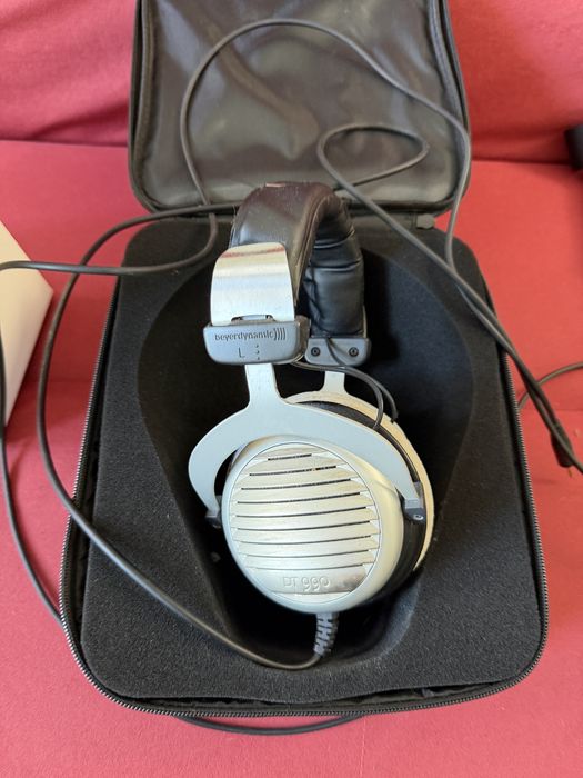 Beyerdynamic DT 990 PRO 250 Ohm – Професионални студийни слушалки
