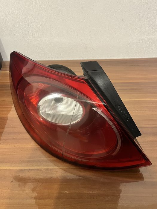 Stop Stanga Aripa, Passat CC