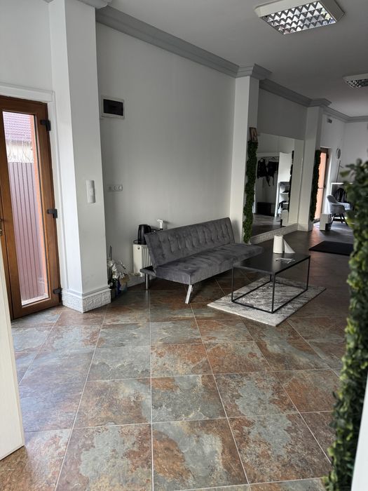 Spațiu de închiriat