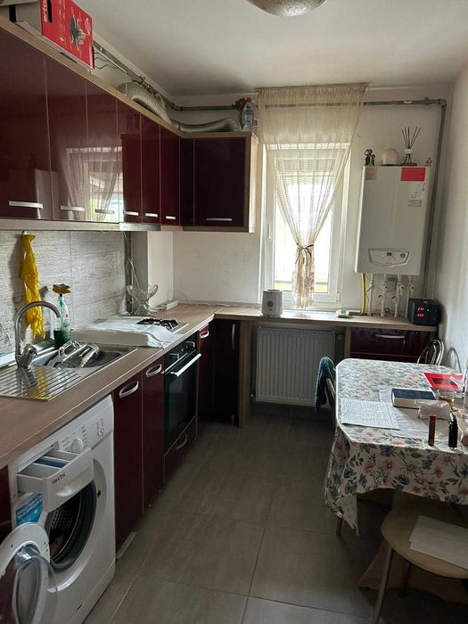 Particular, vand apartament doua camere
