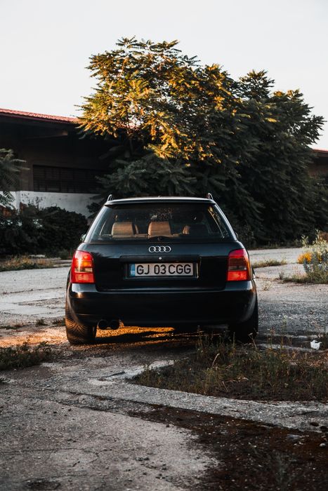 AUDI A4 Avant 2000 — imagine 3