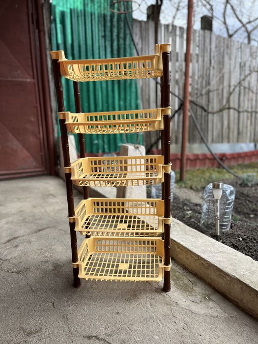 Etajera plastic legume fructe