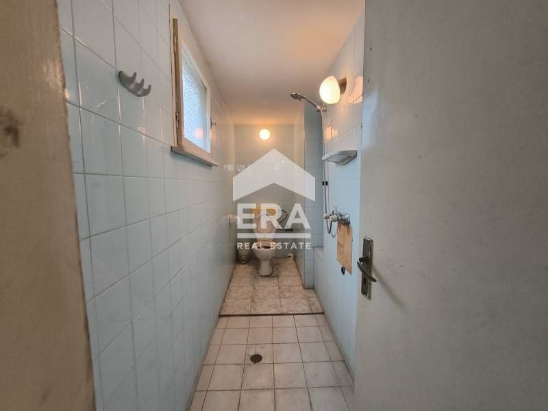 Продава се Къща в Хасково, Училищни - 198 кв.м за 425 €/кв.м - Снимка #7