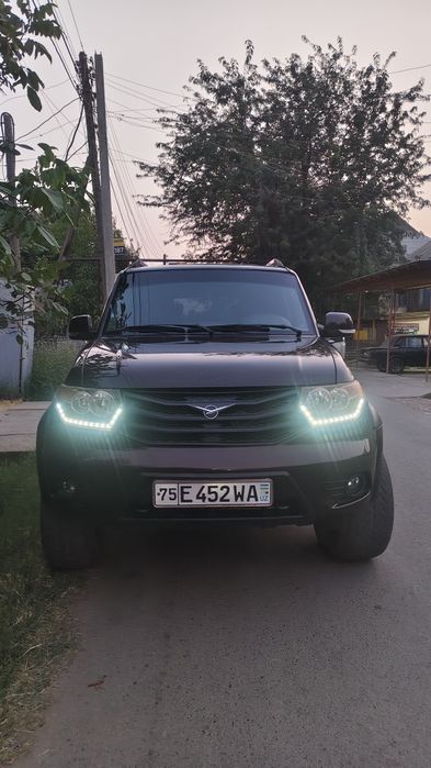 УАЗ патриот сотилади 2015