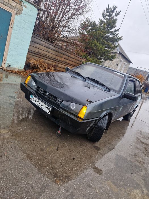 Продам ваз 2108 год 2002