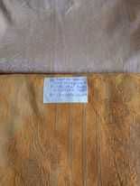 Качествени български платове , кърпи за глава и дом.престилки