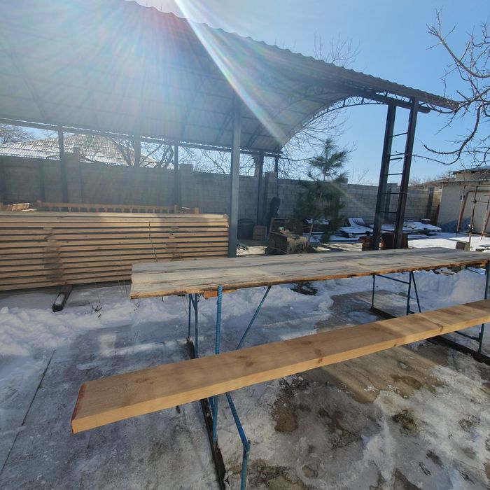 Продается стол стулья ручная работа