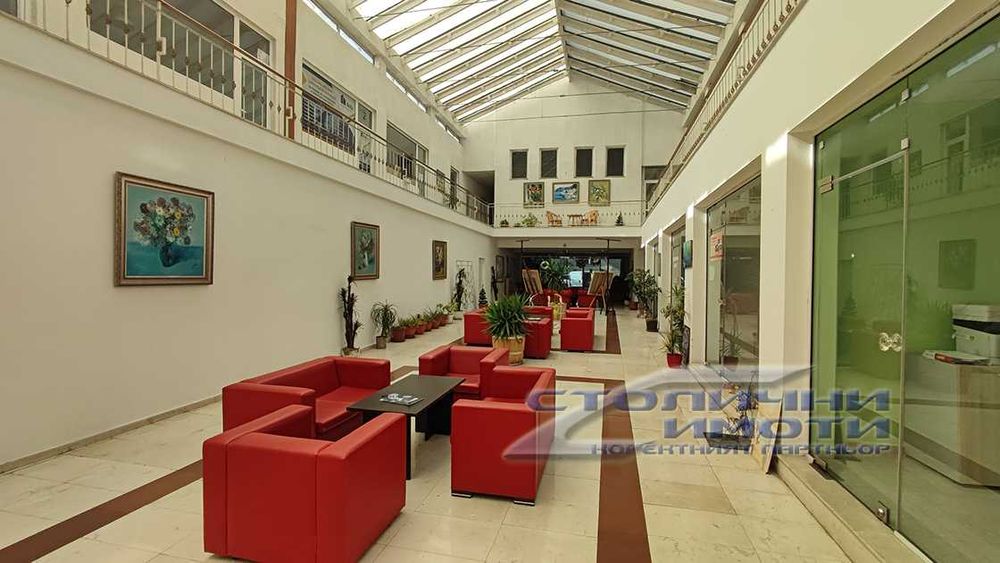 Дава се под наем Магазин в София, Център - 60 кв.м за 734.4 € - Снимка #3