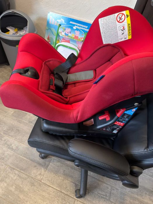 Chicco Столче за кола 0-18 кг. COSMOS RED PASSION