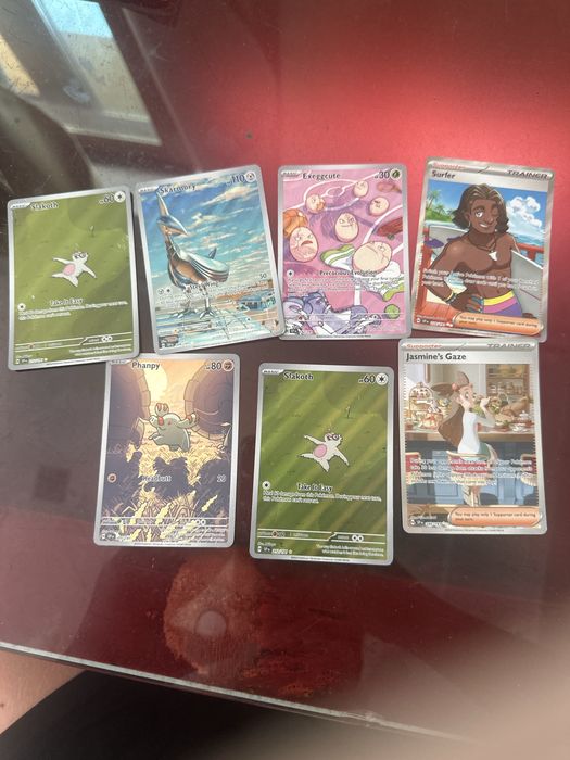 Vand cartonase pokemon noi fara defect