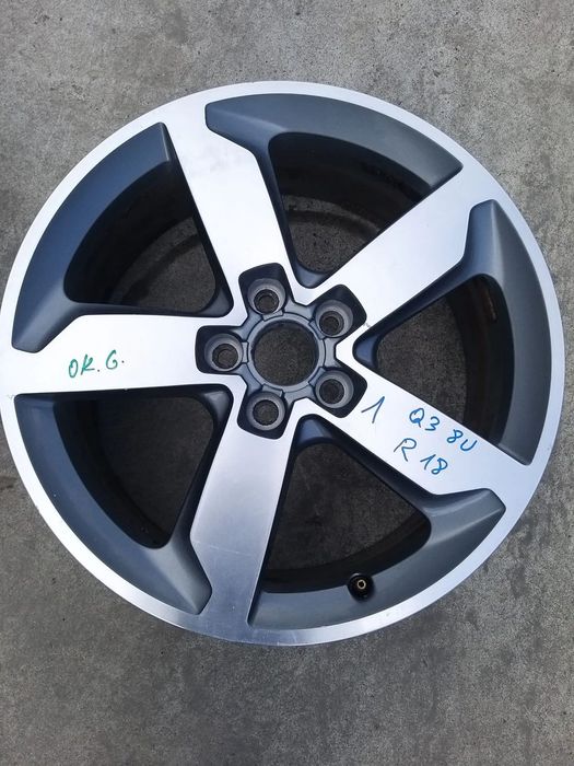 Janta aliaj r18 audi q3 8u 8u0601025d