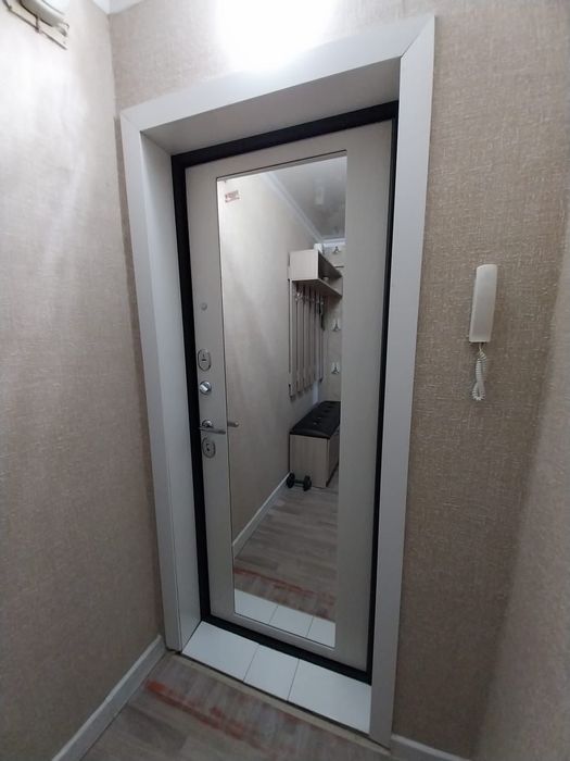 Продам квартиру 17микр