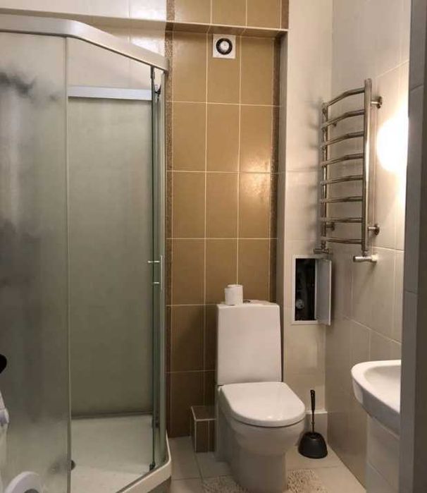 Дава се под наем Двустаен апартамент в Пловдив, Център - 46 кв.м за 137.7 € - Снимка #3