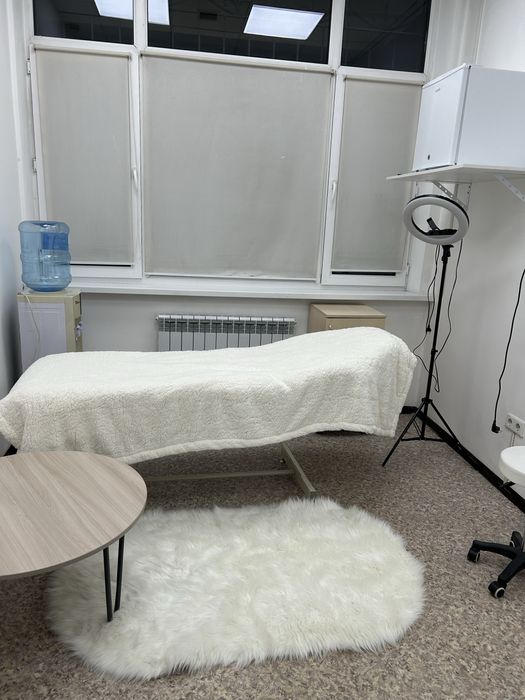 Ищу напарницу в кабинет