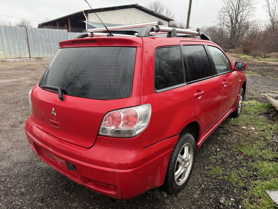 Mitsubishi Outlander на части