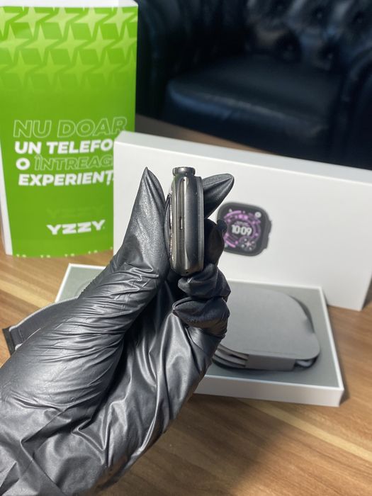 Apple Watch Ultra 3 / 49 mm / GPS / Black