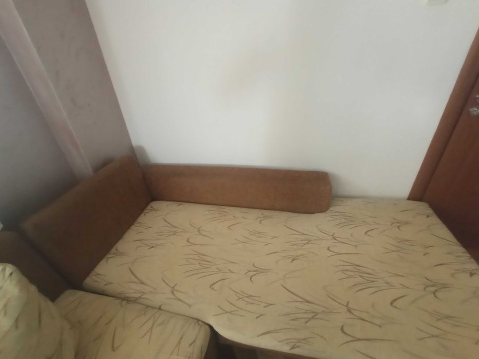 Холов ъглов диван