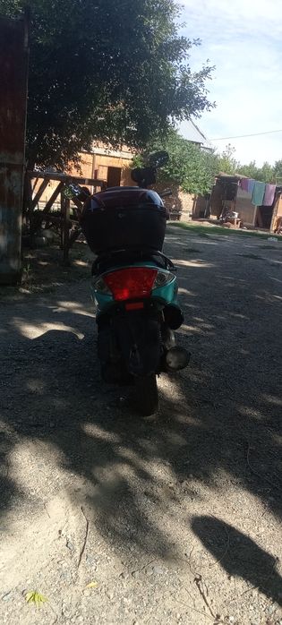 Продаётся м8 без минусов