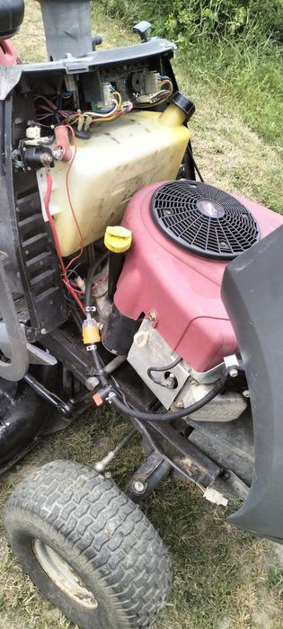 Tractoraș gazon castel garden 20cp