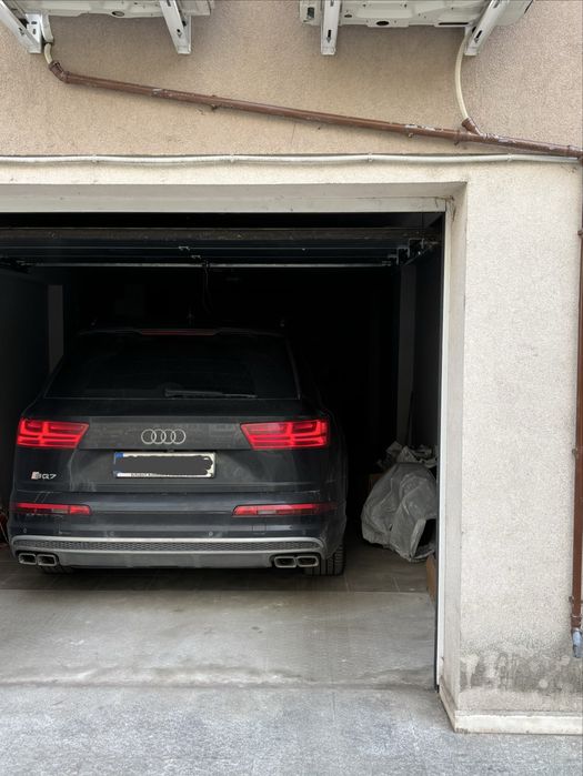 Двоен гараж под наем Хаджи Димитър