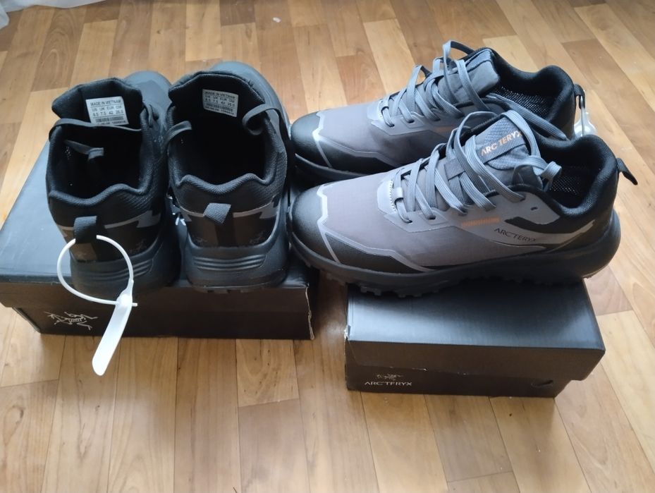 продам кроссовки термо