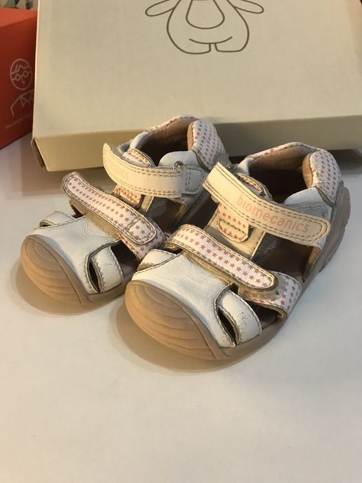 Детски обувки.    .