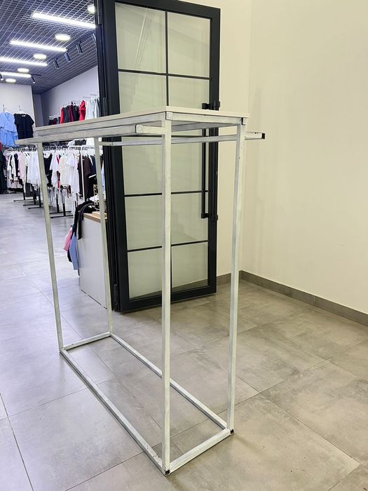 Стилаж сатылады киім ілетін