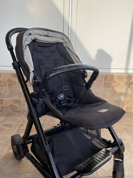 Kоличка Mamas & Papas в черно, зимен и летен кош