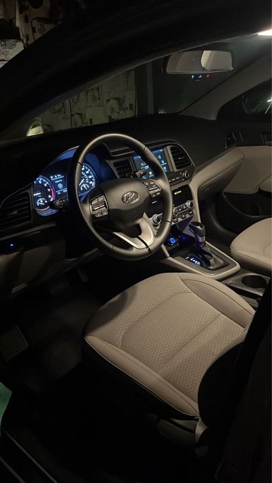 Hyuidai Elantra 2 о.д.
