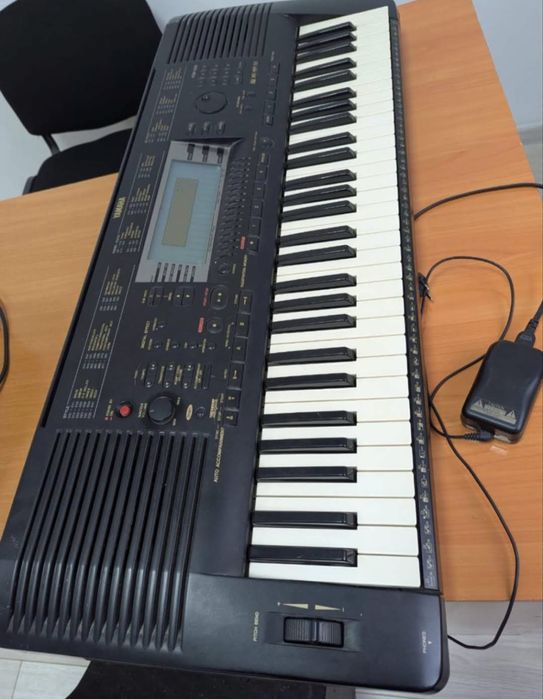 Срочно продам yamaha psr 630