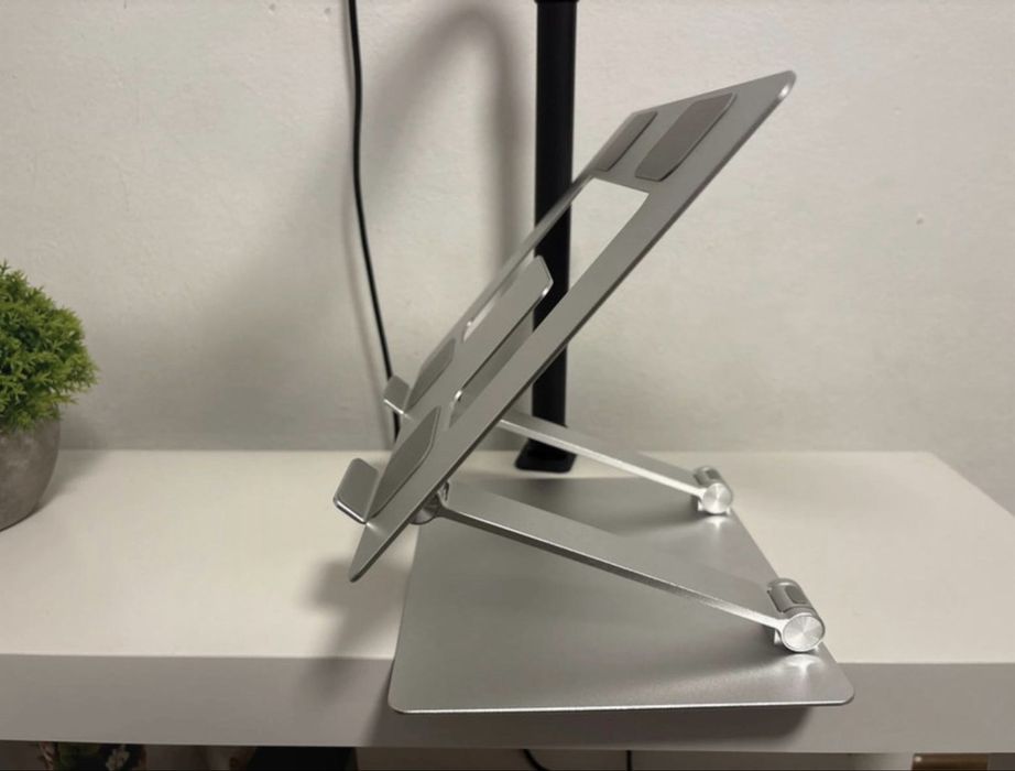 Suport Laptop din aluminiu reglabil