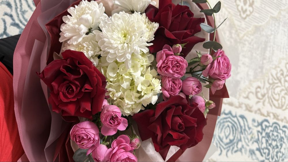 Срочно продам цветы