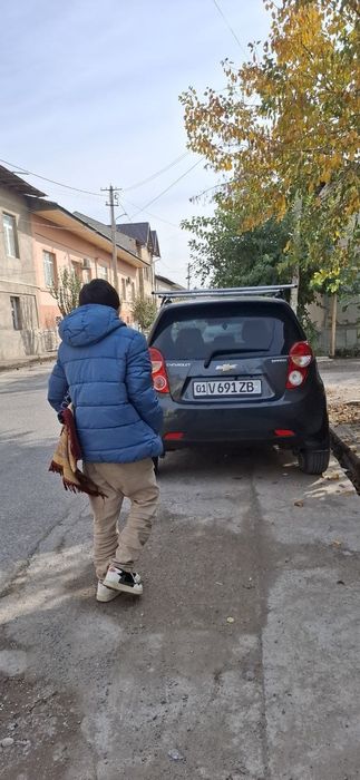 Spark otiladi, Спарк сотилади, Продается Спарк