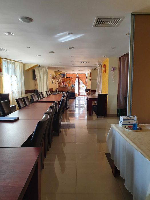 Spatiu de inchiriat/cumparat 355mp