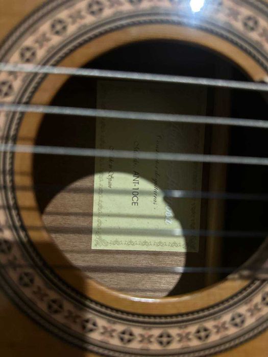 Классическая гитара фламенко Antonio Hermosa AH-10CE