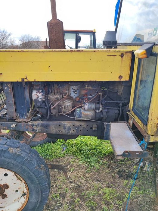 Трактор Болгар ТК-80 плюс дискова косачка и плуг