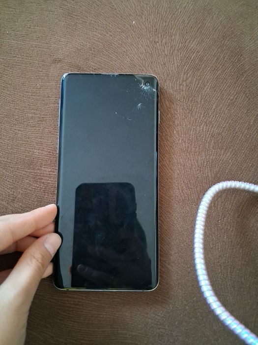 Samsung s10 обычный