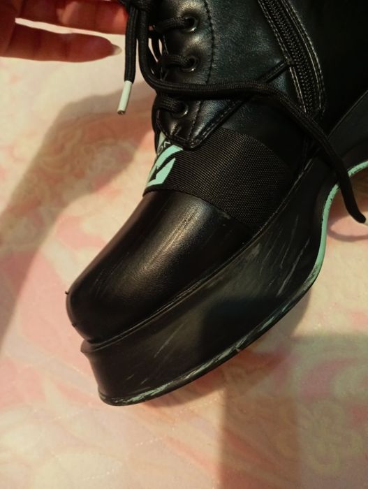 На девочку Кожа 35 размер