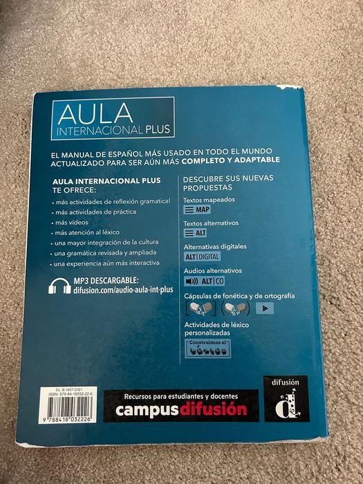 Учебник Aula Internacional Plus 3