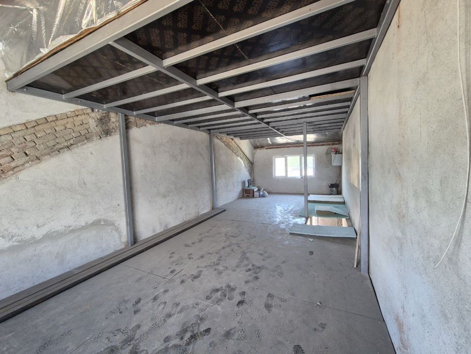 Дава се под наем Промишлена сграда в София, Малашевци - 1350 кв.м за 3264 € - Снимка #5