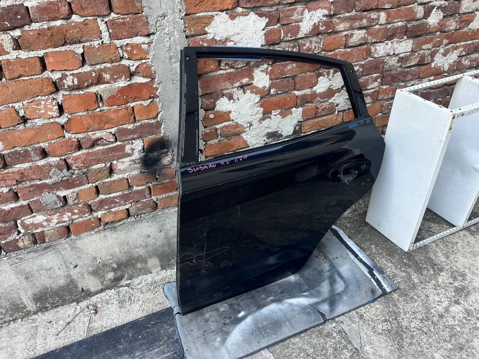 Задна лява врата за Субару ХВ 2017 2018 2019 2020 2021 Subaru XV vrata