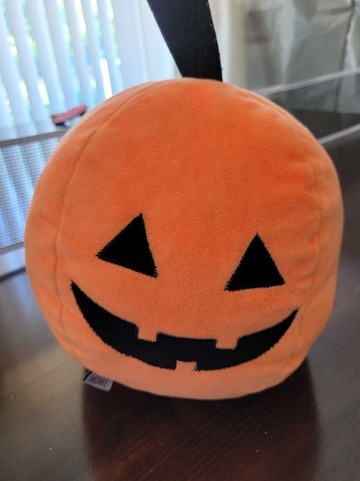 детски играчки и коли