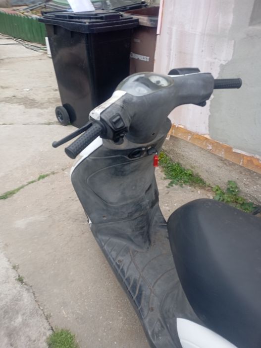 Piaggio zip cu toate actele valabile