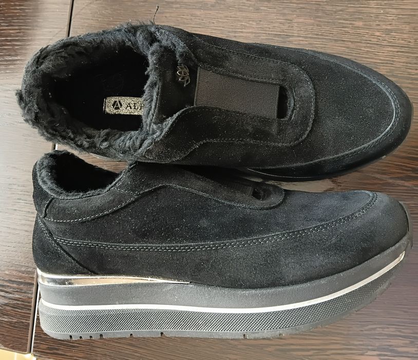 Зимние кроссовки 39 рр