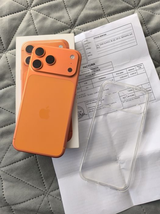 Vând s-au schimb iPhone 17 Pro Max 5G Orange