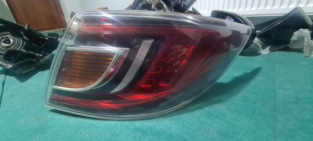 Фары для MAZDA 6  2008